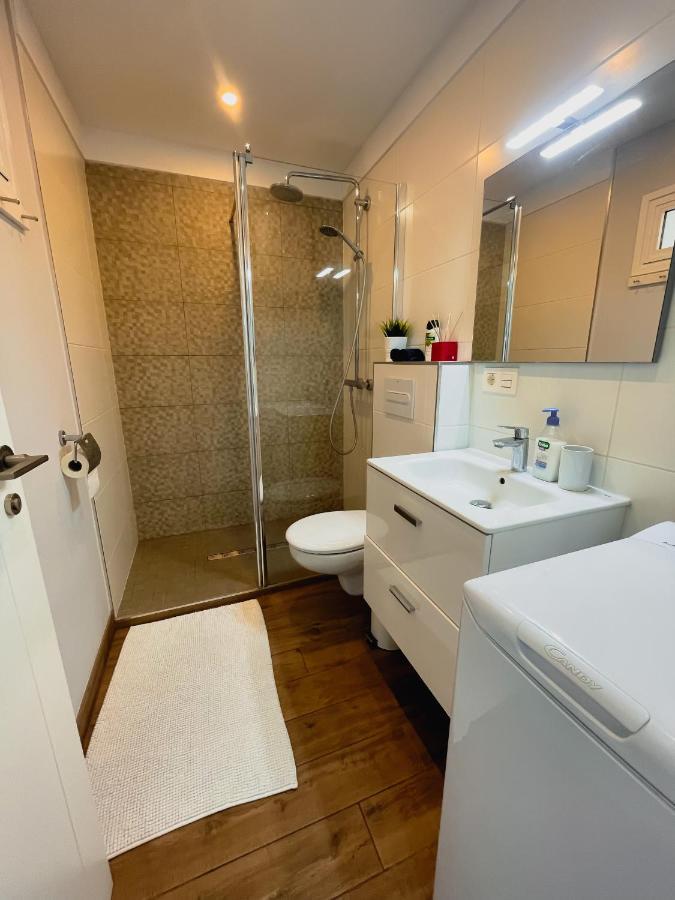 Harmony Apartments Арона Екстериор снимка