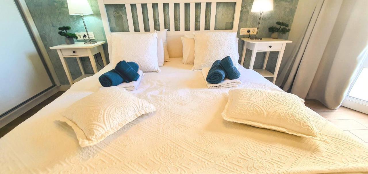 Harmony Apartments Арона Екстериор снимка